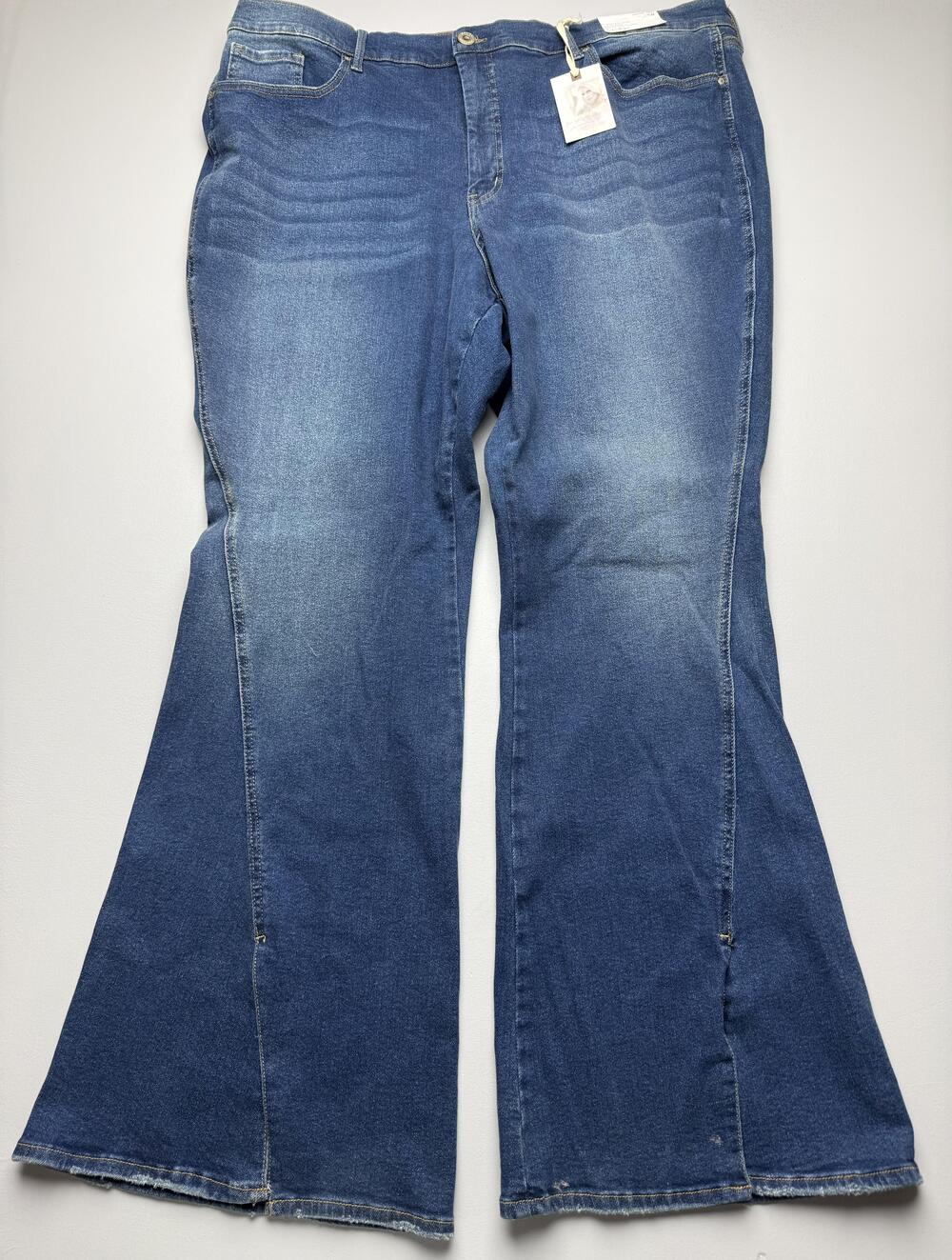Jessica Simpson Jeans Womens 24W Plus Blue Med Wash Charmed Flare Stretch Denim